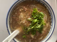 -罗卜李包子羊肉汤