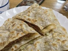 -溢心园香河肉饼总店