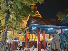 -周日夜市