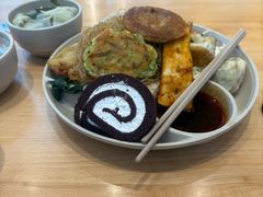 -素满香·全民食养自助(长宁龙之梦店)