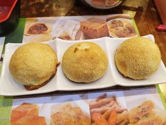 酥皮焗叉烧包-添好运点心专门店(深水埗店)
