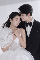 点击看大图 -挪娅婚纱摄影皇家会所