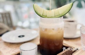 Shizuoka Honey Melon Oolong Osmanthus Tea