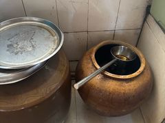 -正宗杨记普洱酸醋米线(总店)
