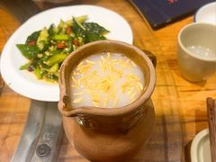 -滇香肴·云南菜蒸汽石锅鱼(云南北路店)