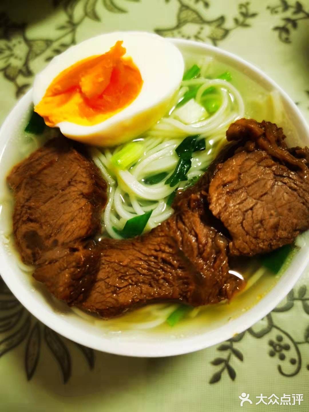 巨好吃的卤牛肉攻略