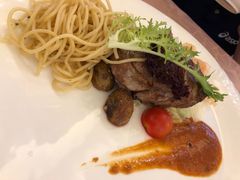 -红房子西菜馆(淮海中路店)
