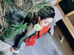 -翩若国风汉服体验馆
