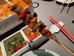 -左庭右院鲜牛肉火锅黑金店(陆家嘴中心店)