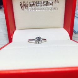 -威德钻石-克拉钻大本营(南京东路店)