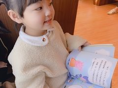 -钟书阁(松江泰晤士小镇店)