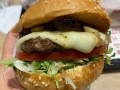 -The Habit Burger Grill 哈比特汉堡(爱琴海店)