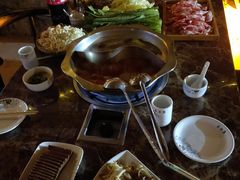 -洞穴餐厅