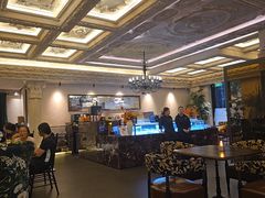 -玲婧胡同·生日蛋糕·餐厅(嘉里城店)