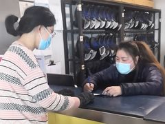 -冠军冰场CHAMPION RINK(百联又一城店)