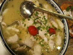 酸菜鱼-海岛八号龙虾烧烤田鸡(蓝天路总店)