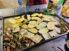 -罗姐烧烤(东风路一段店)
