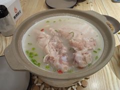 -叁煨蹄花·下饭盐帮菜(人民广场店)