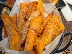 -The Cheebat 锌吧·Bistro(体育西店)