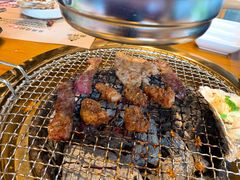 -万兴佳烤肉·长白山老味道(东岸里店)