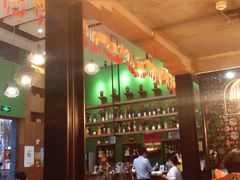 大堂-香巴拉云南餐厅(华莱坞店)