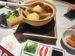 -芽笼芽笼新加坡餐厅(环球港店)