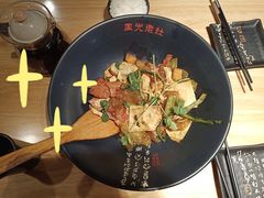 -风光老灶麻辣香锅(大成路翠微百货店)