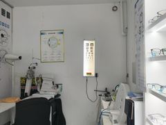 -精视达眼镜•专业儿童配镜中心(学府大道店)