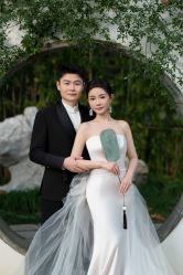 -雪中彩影婚纱摄影·微光艺术中心