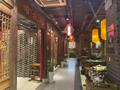 大堂-小龙坎老火锅(华飞店)