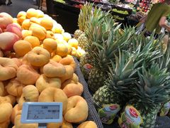 -中百仓储超市有限公司(越秀星汇维港店)