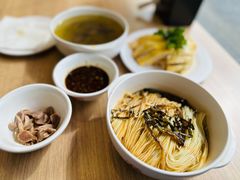 葱油拌面-泰煌鸡·上海白斩鸡·鸡汤面(万航店)