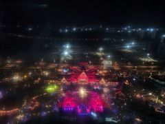 -七彩云南欢乐世界