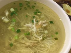 鸡汤银丝面-二孃鸡爪爪(东郊记忆店)