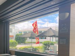-麦当劳(常山服务区得来速店)