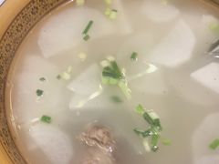 -富正毅三下锅·湘西韵味(天门山索道店)