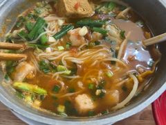 -铁锅哥米线
