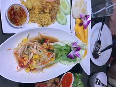 -The Dishes Seafood & Restaurant