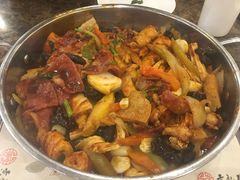 -黄记煌三汁焖锅(名泉广场店)