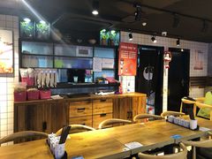 -鑫花溪牛肉米粉(人民广场店)