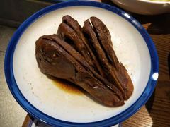 卤鸭头-辣得叫湘菜(四明店)