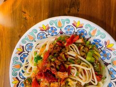 -歹歹的加个面过油肉拌面