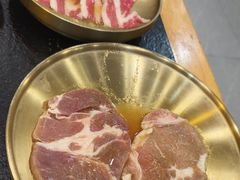 -臻牛烤肉