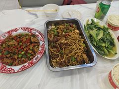 -江城燕子大排档(江汉路步行街店)