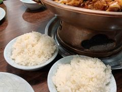 米饭-超越炭火牛蛙火锅鸡(河东店)