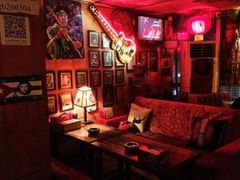 -南京天堂隔壁酒吧