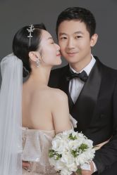 点击看大图 -挪娅婚纱摄影皇家会所