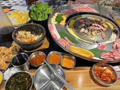 -哈哈碳都·牛肋条无限自助烤肉(宝龙店)