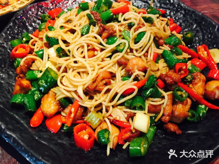 青葱岁月(cityon熙地港店)-双椒鸡捞面-菜-双椒鸡捞面图片-西安美食