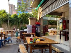 露天位-合家乐火锅店